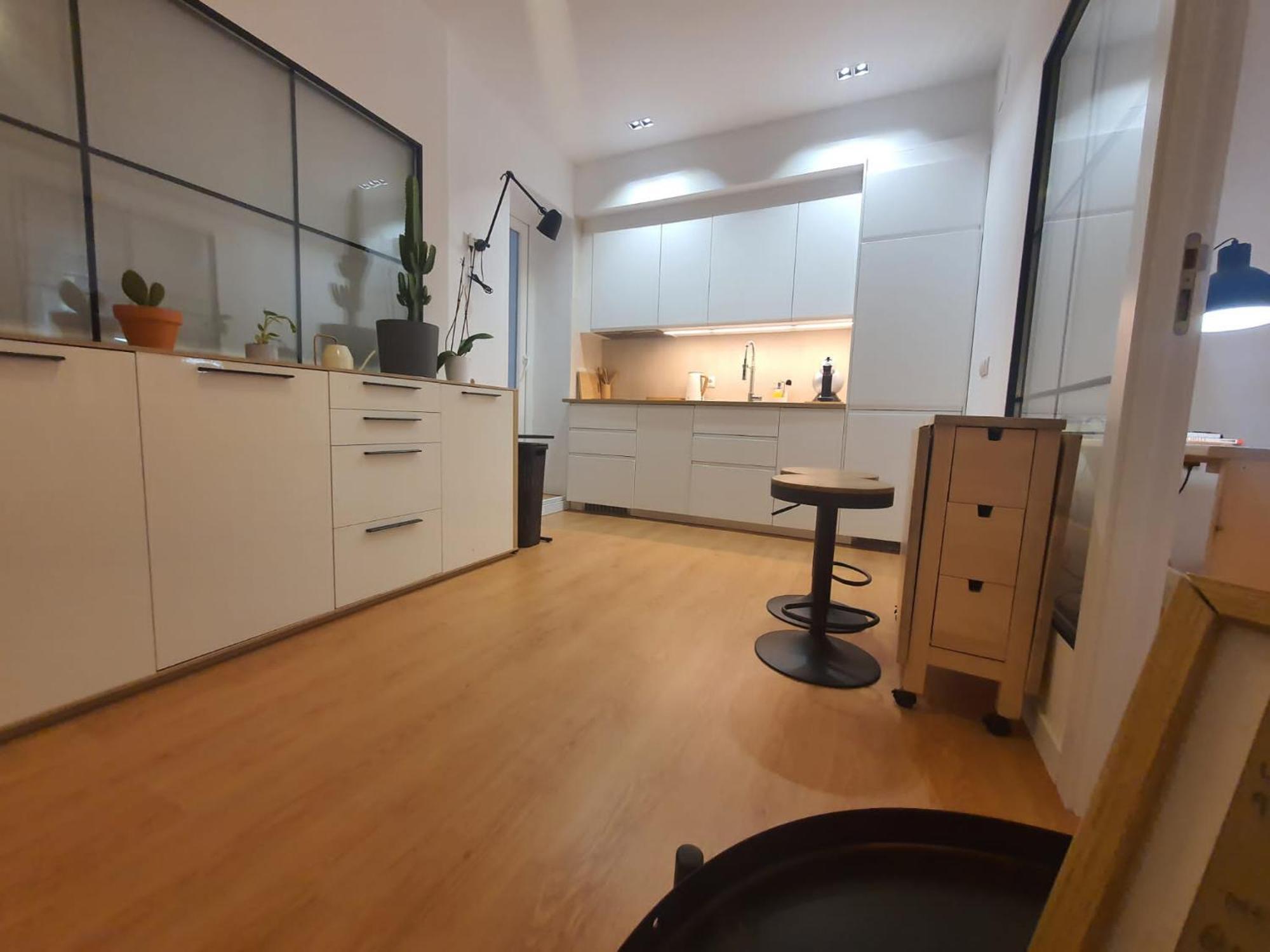 Rentadore Atocha Suites มาดริด ภายนอก รูปภาพ